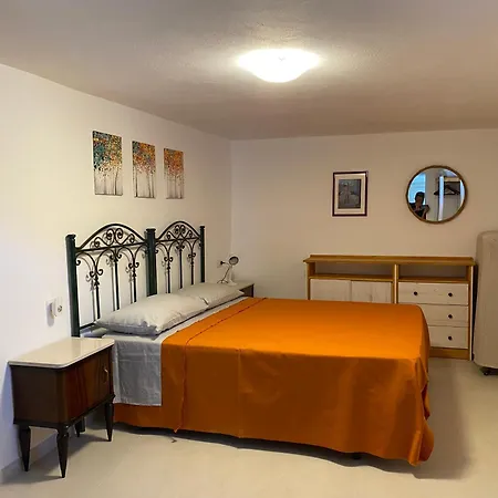 Casa Zia Vincenzina בית נופש Casalvecchio Siculo