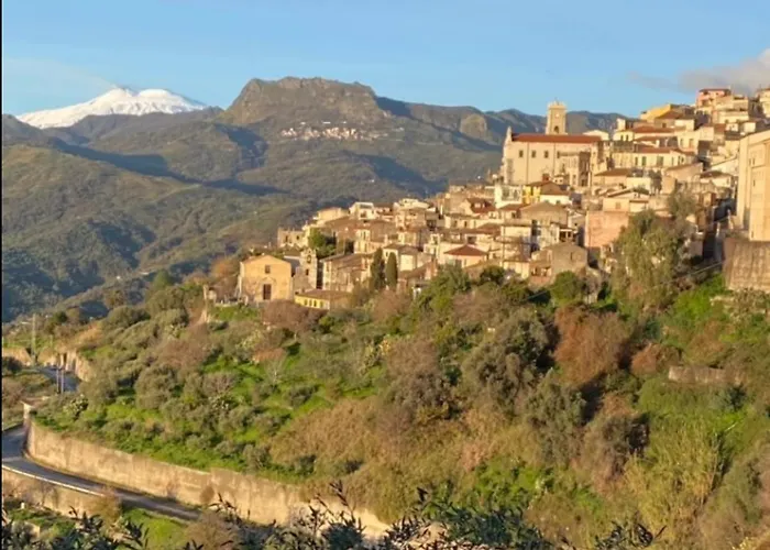 Casa Zia Vincenzina * Casalvecchio Siculo